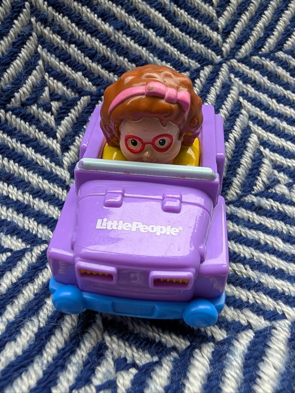 2 For $20 🩷 Fisher Price Little People Wheelies Purple Car Girl - Picture 3 of 4